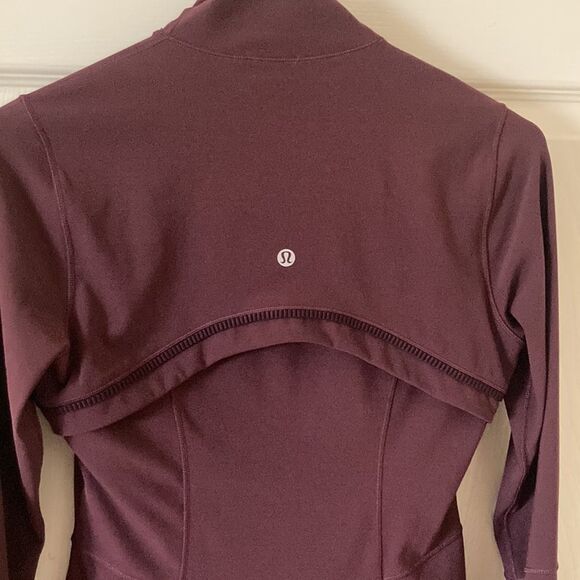 LULULEMON Define Jacket Special Edition Luxtreme Redwood Pleated Size 4 VEUC - Picture 12 of 13
